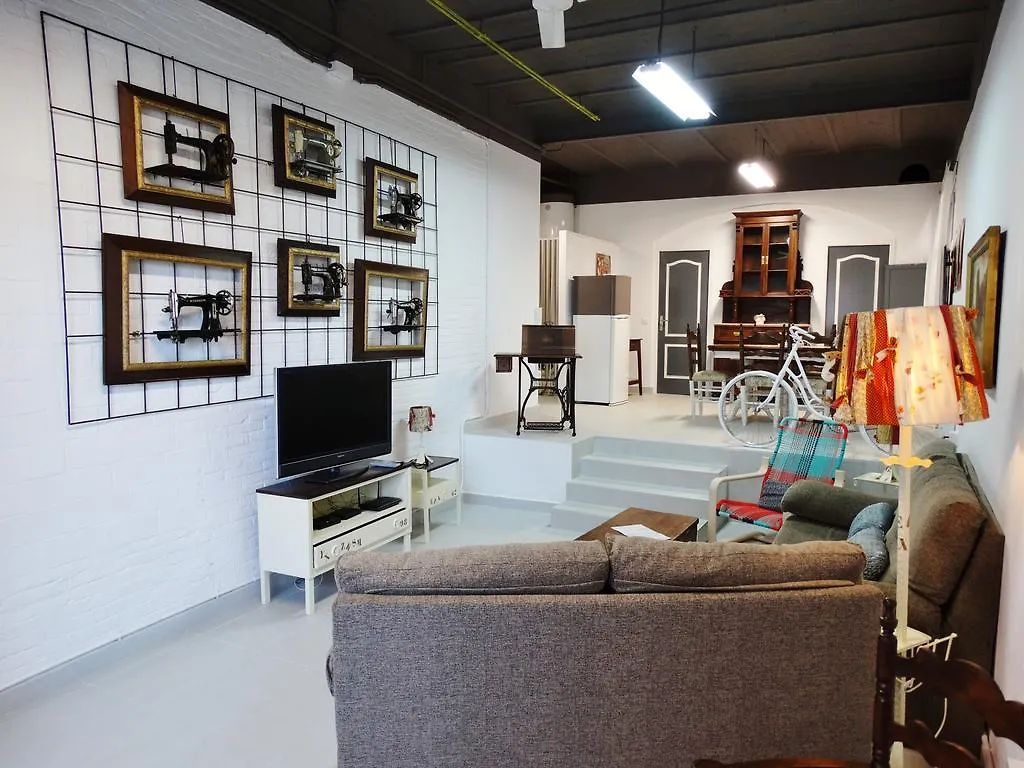 Can Barraca Loft Figueres Figueres  Apartment Figueres (Girona)